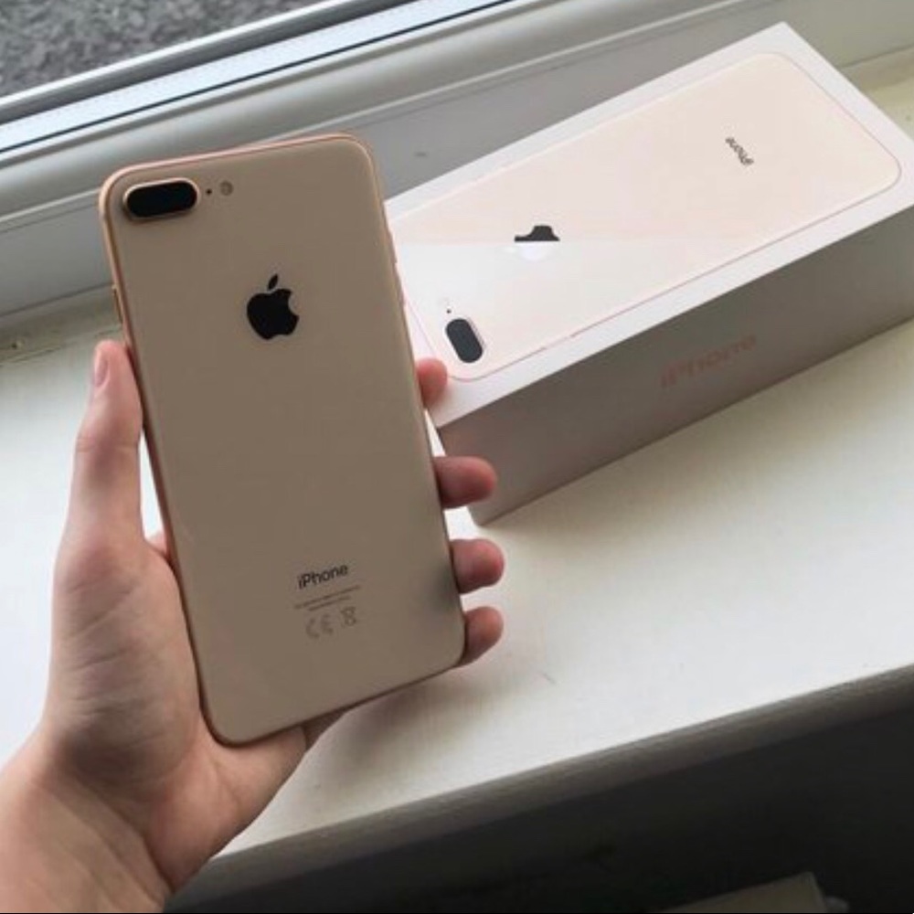 iPhone 8